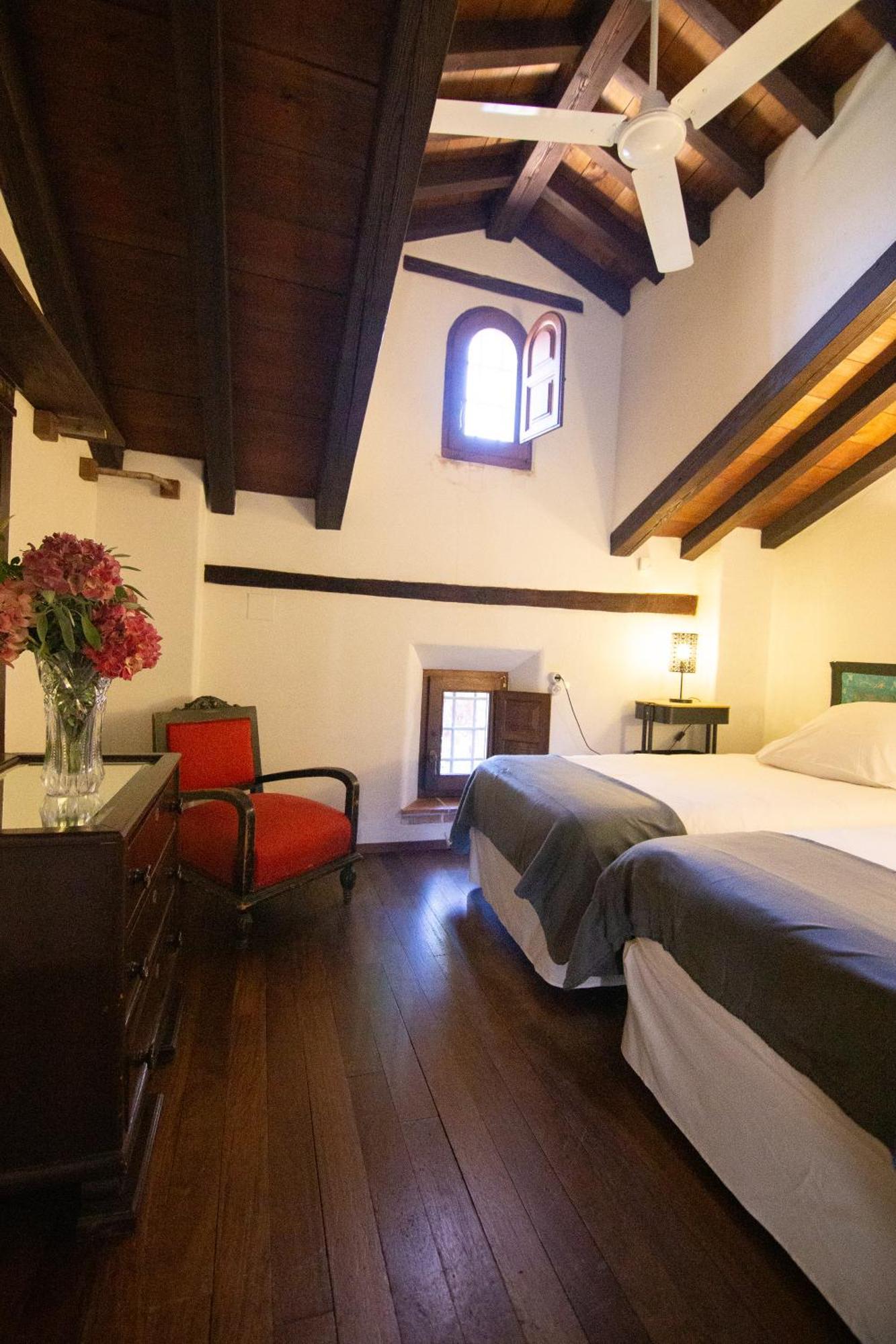 Cortijo Los Arbolitos Güéjar Sierra Habitación foto